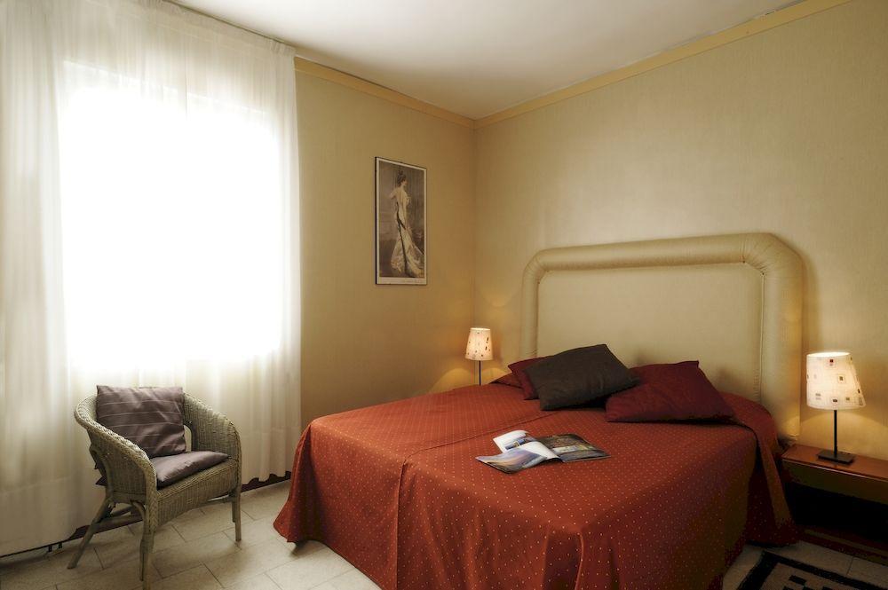 Residence San Marco Suites&Apartments อาลัสซิโอ ภายนอก รูปภาพ